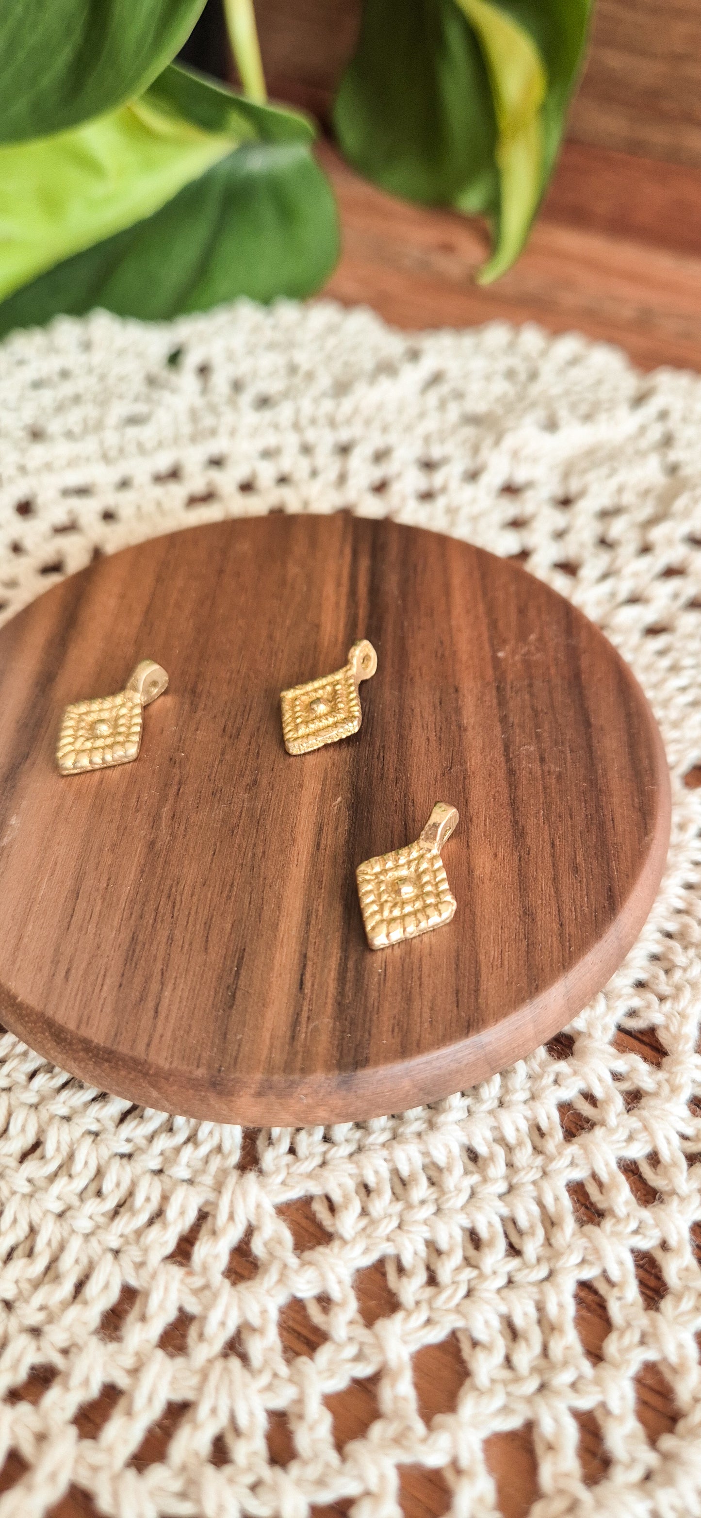Kira Charm - Diamond‑Shaped Brass Charms – Jewellery Making Supplies (Macramé & Beading)