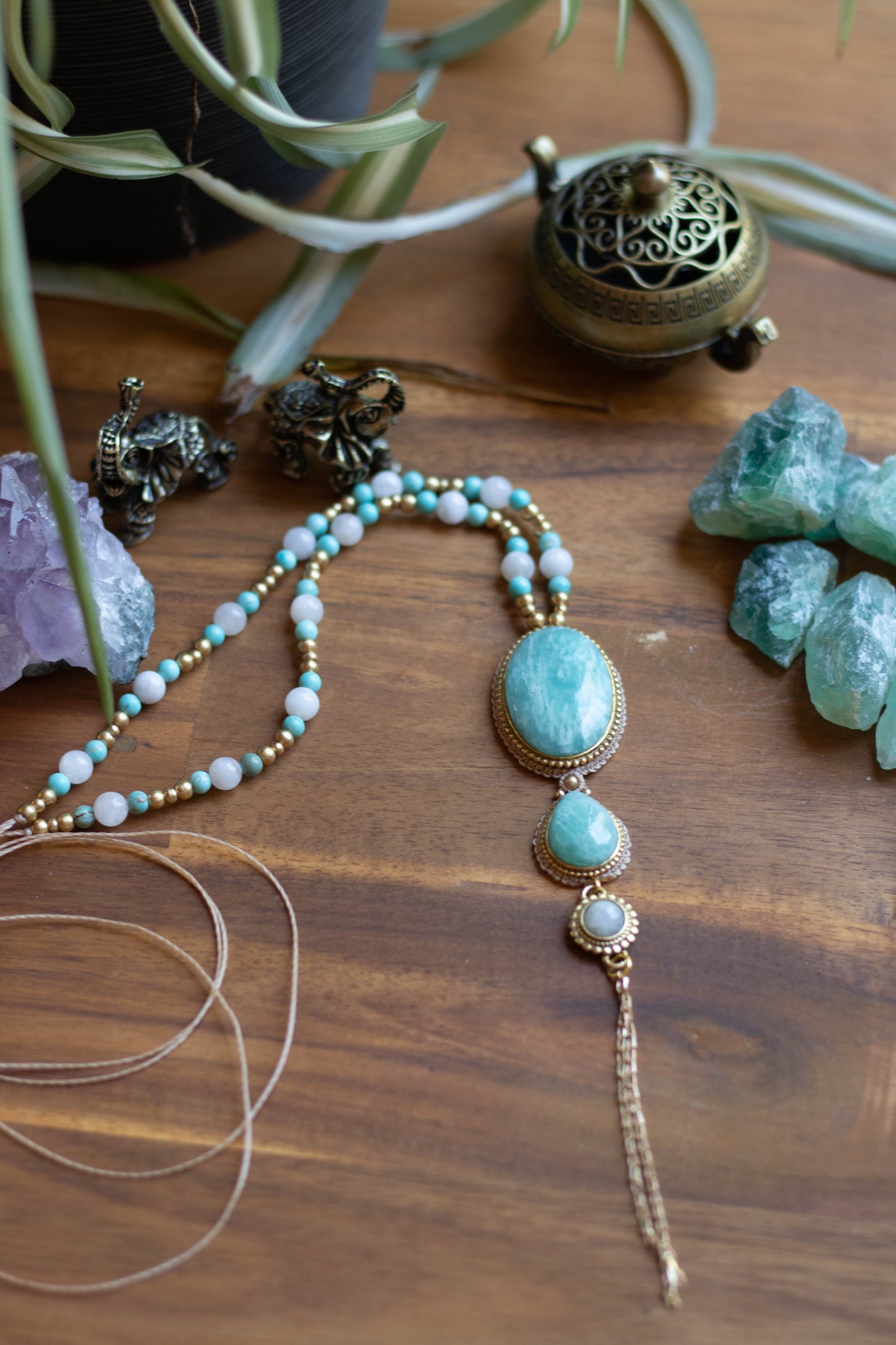 Turquoise pendant with beads