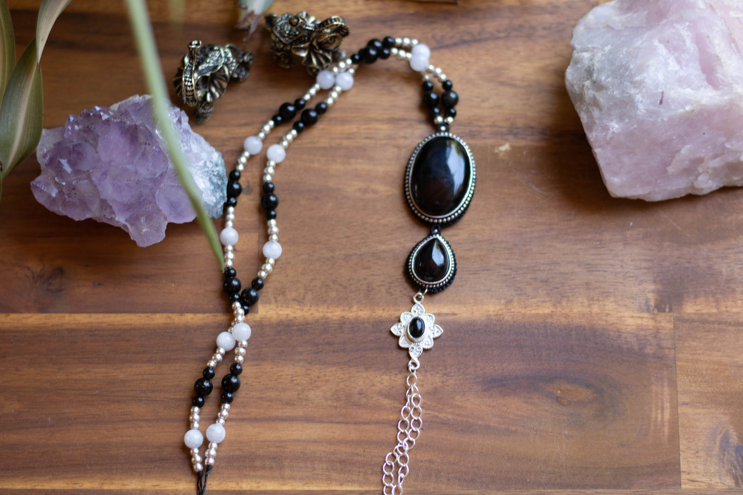 Onyx pendant with moonstone and onyx beads