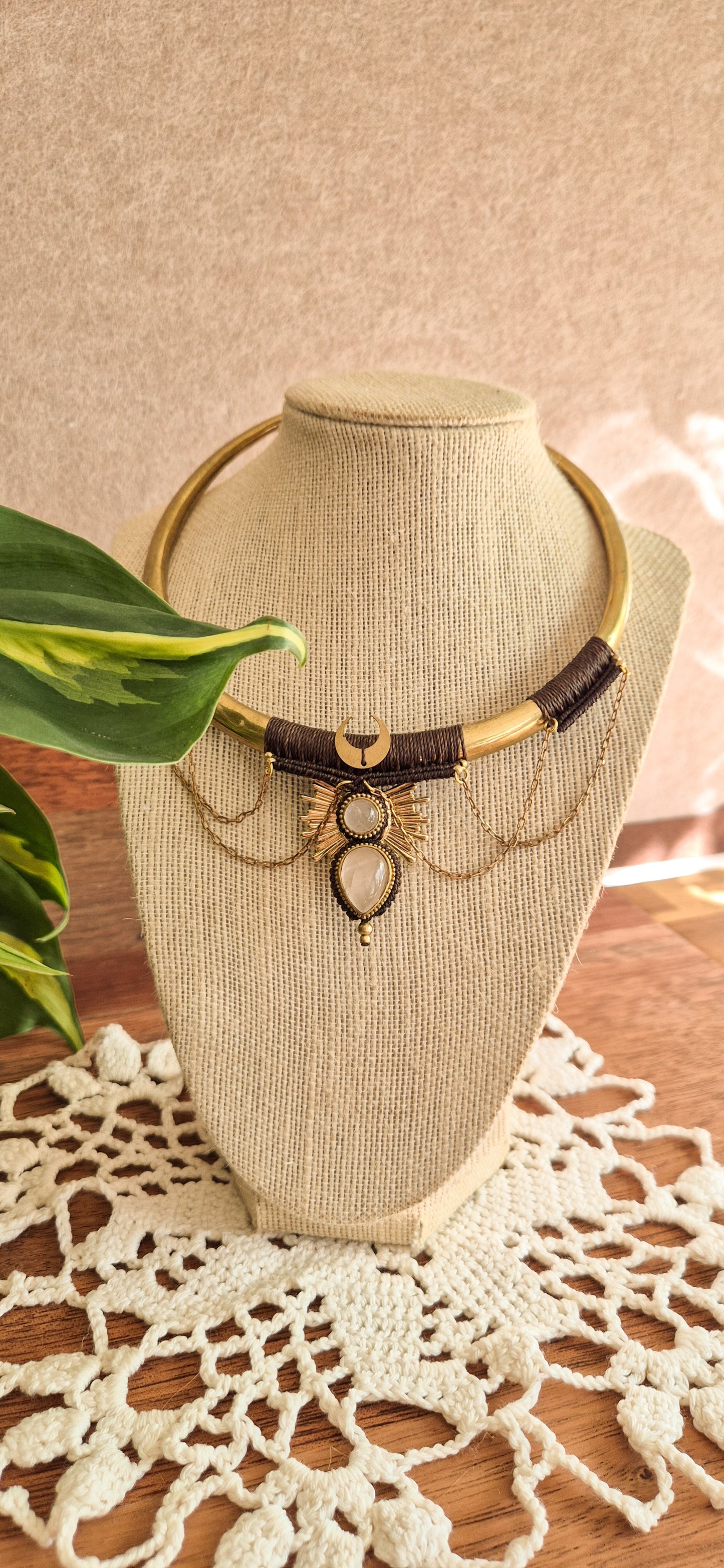 Thetis – Customisable Brass Torque Choker (Handmade Micro‑Macramé)