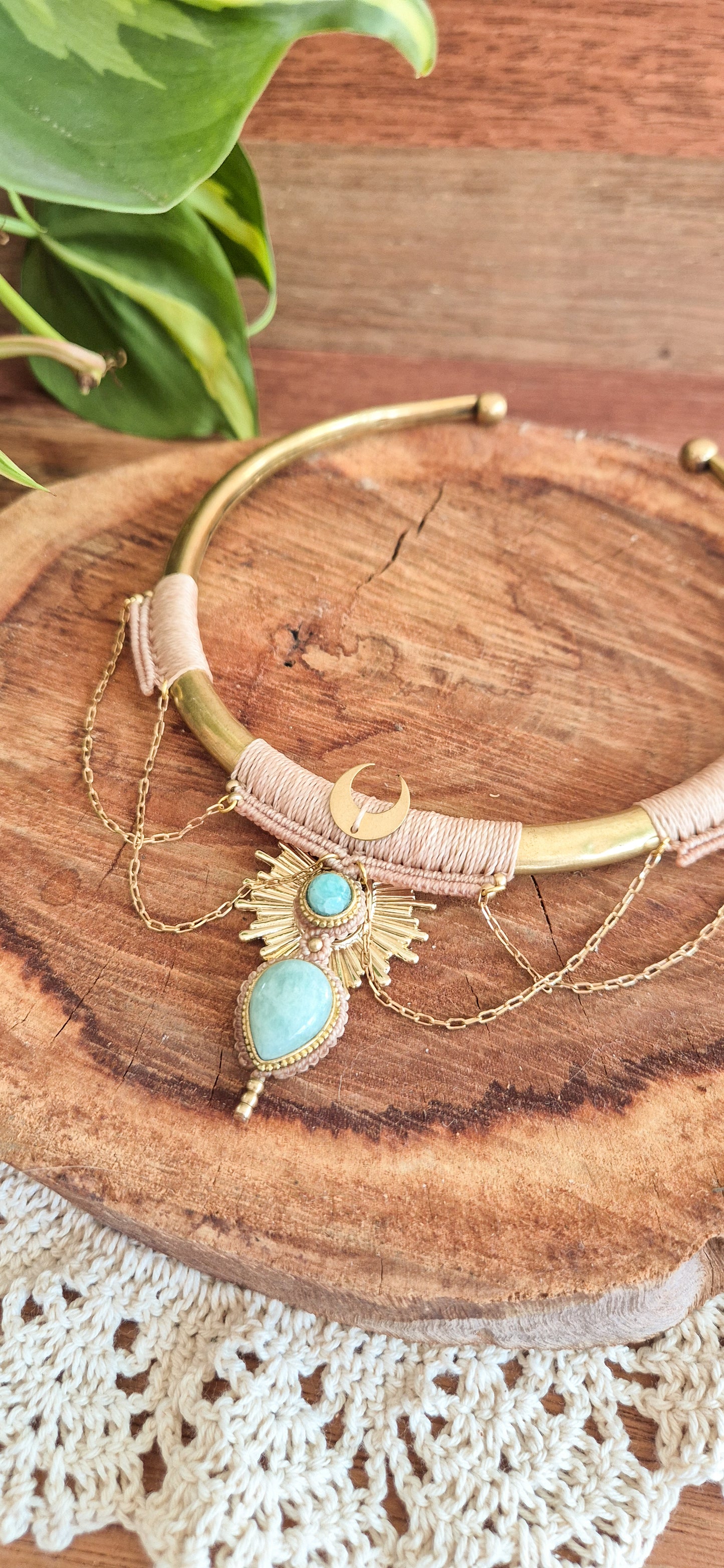 Thetis – Customisable Brass Torque Choker (Handmade Micro‑Macramé)
