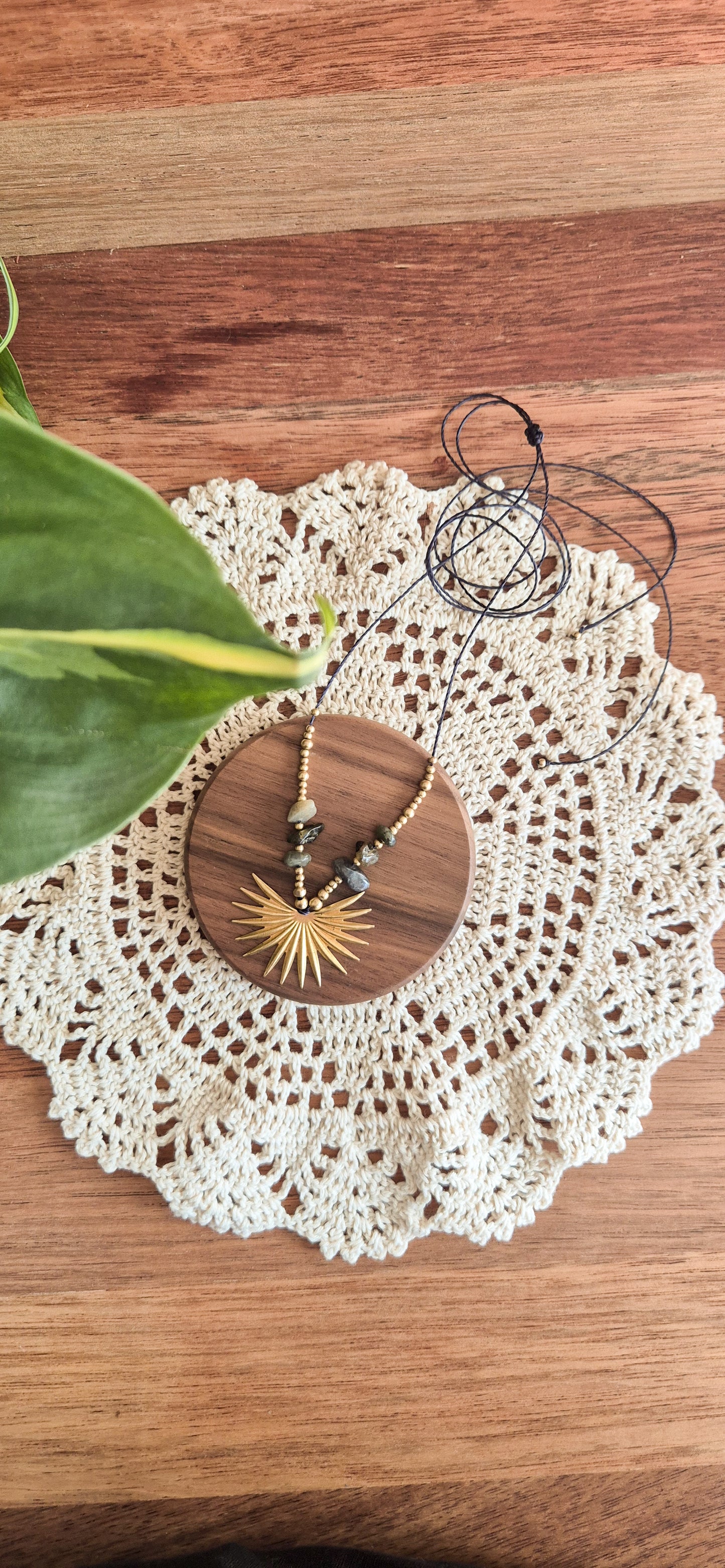 Elara – Customisable Micro‑Macramé Pendant (Handmade in Australia)
