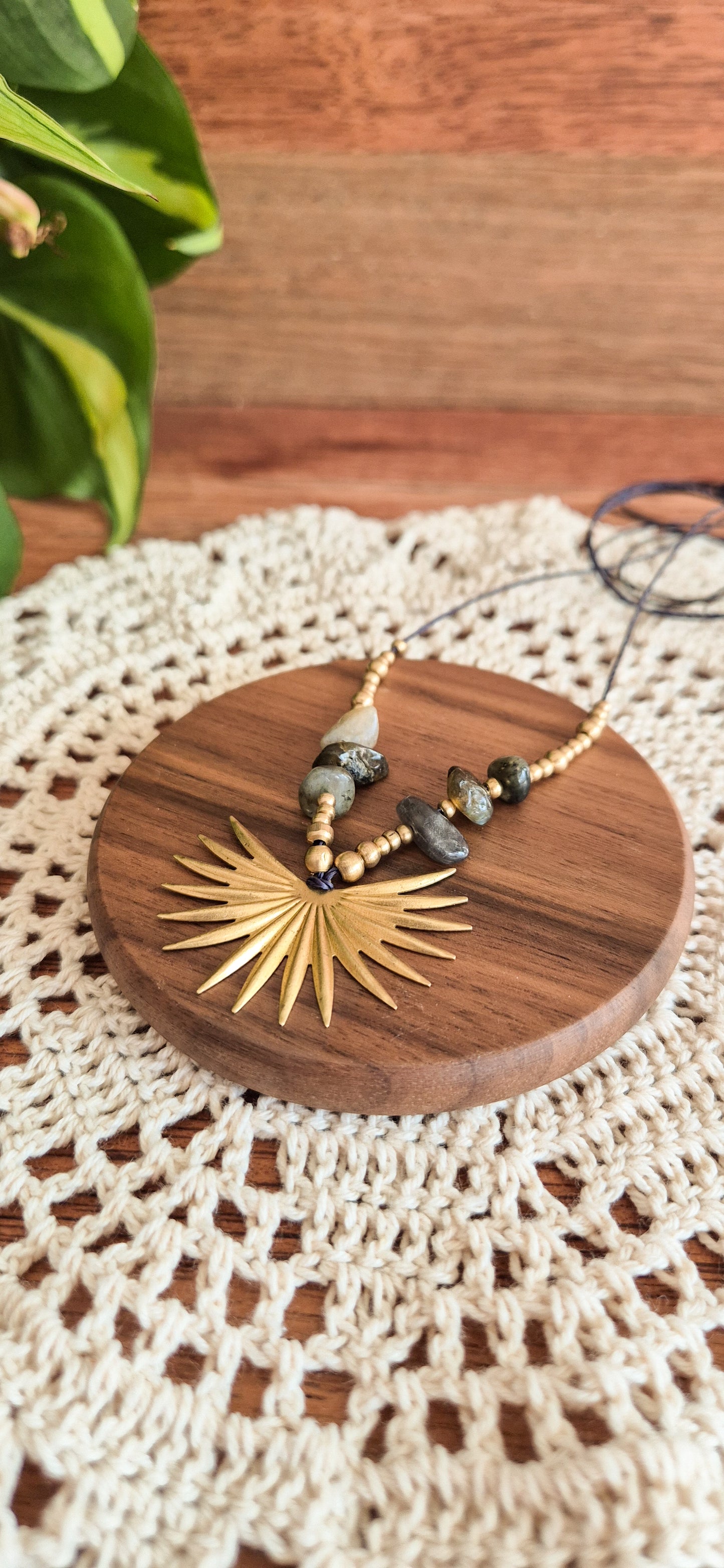 Elara – Customisable Micro‑Macramé Pendant (Handmade in Australia)