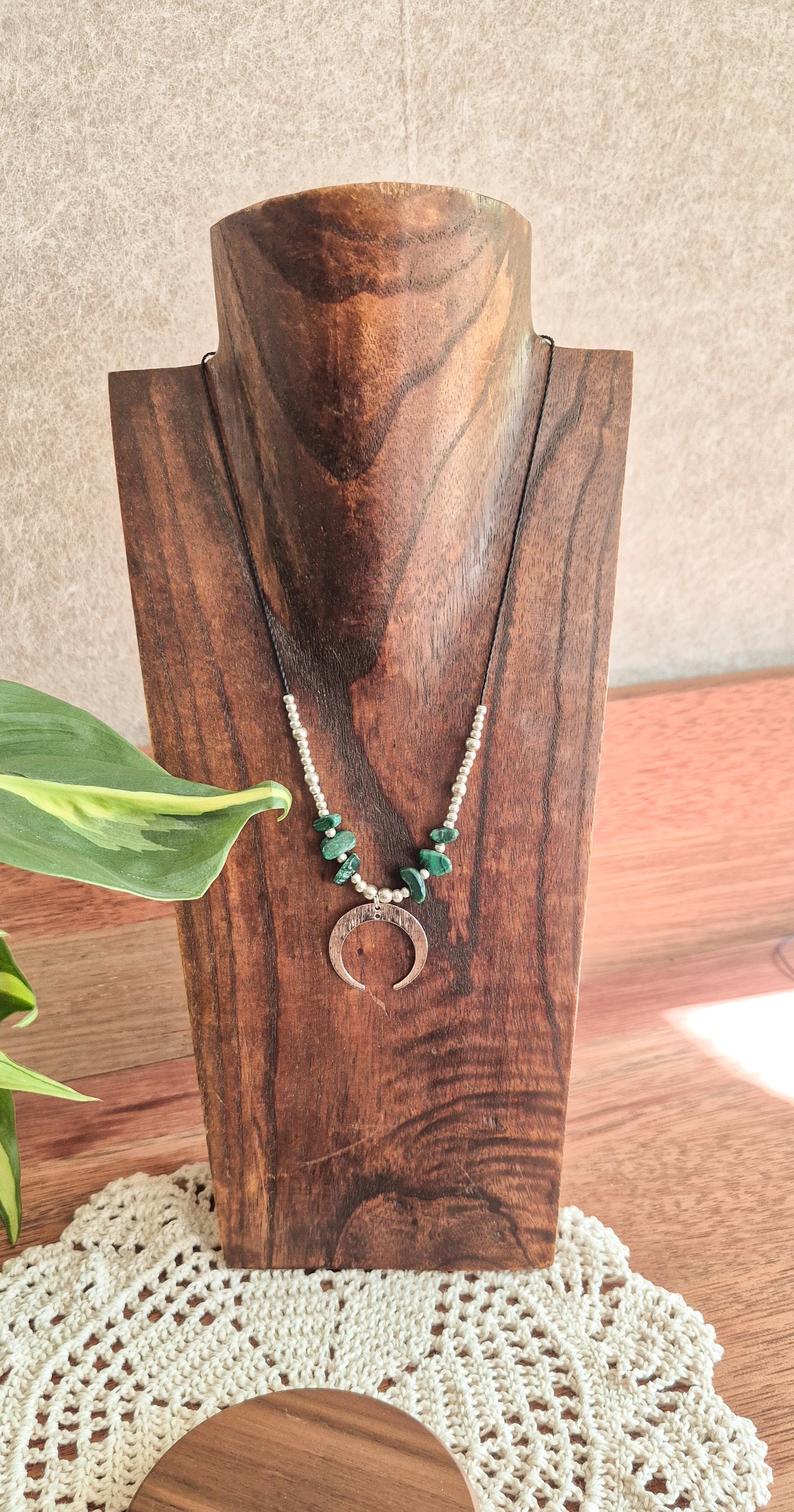 Elara – Customisable Micro‑Macramé Pendant (Handmade in Australia)