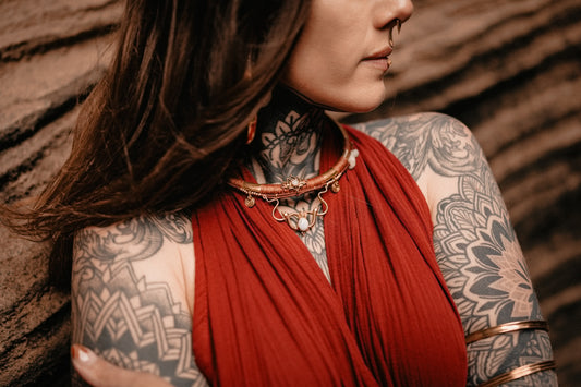 Aphrodite – Customisable Brass Torque Choker (Handmade Micro‑Macramé)
