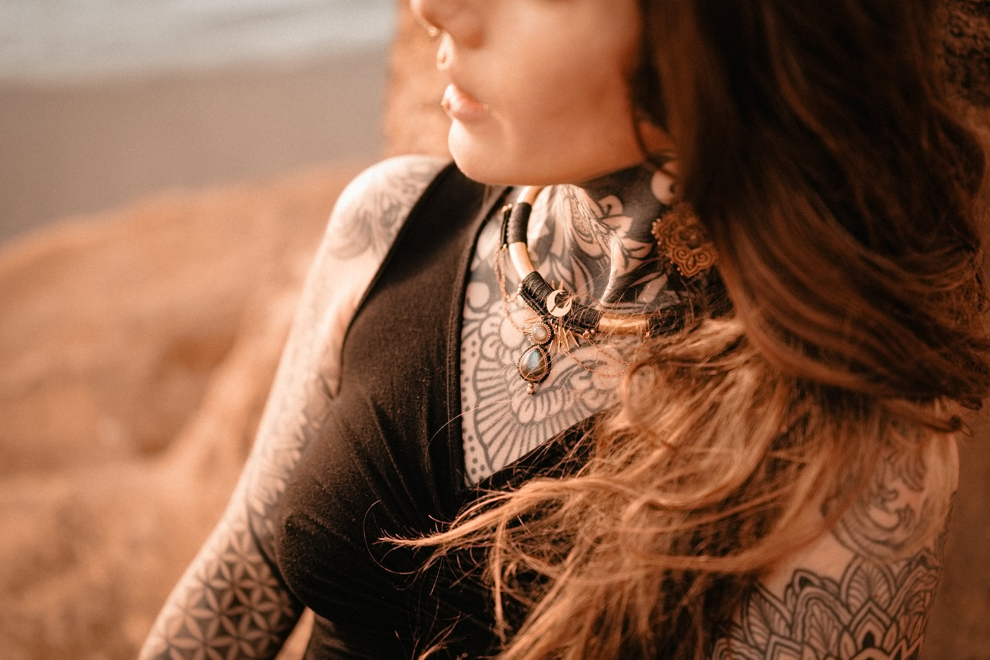 Thetis – Customisable Brass Torque Choker (Handmade Micro‑Macramé)
