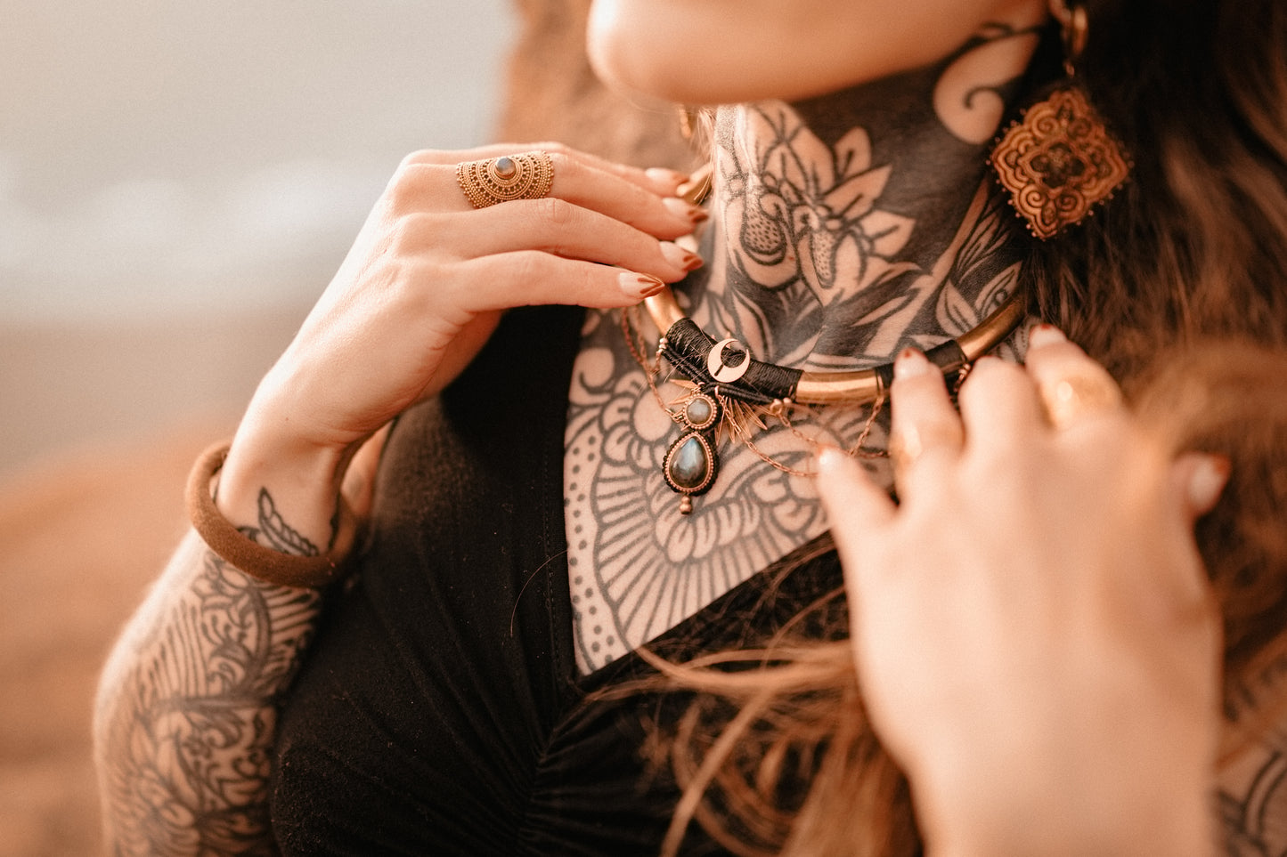 Thetis – Customisable Brass Torque Choker (Handmade Micro‑Macramé)