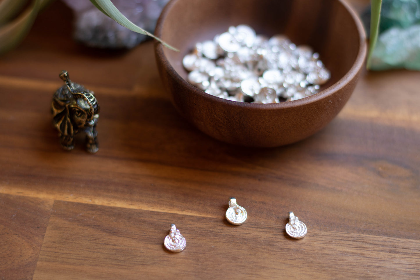 Round raw brass charms