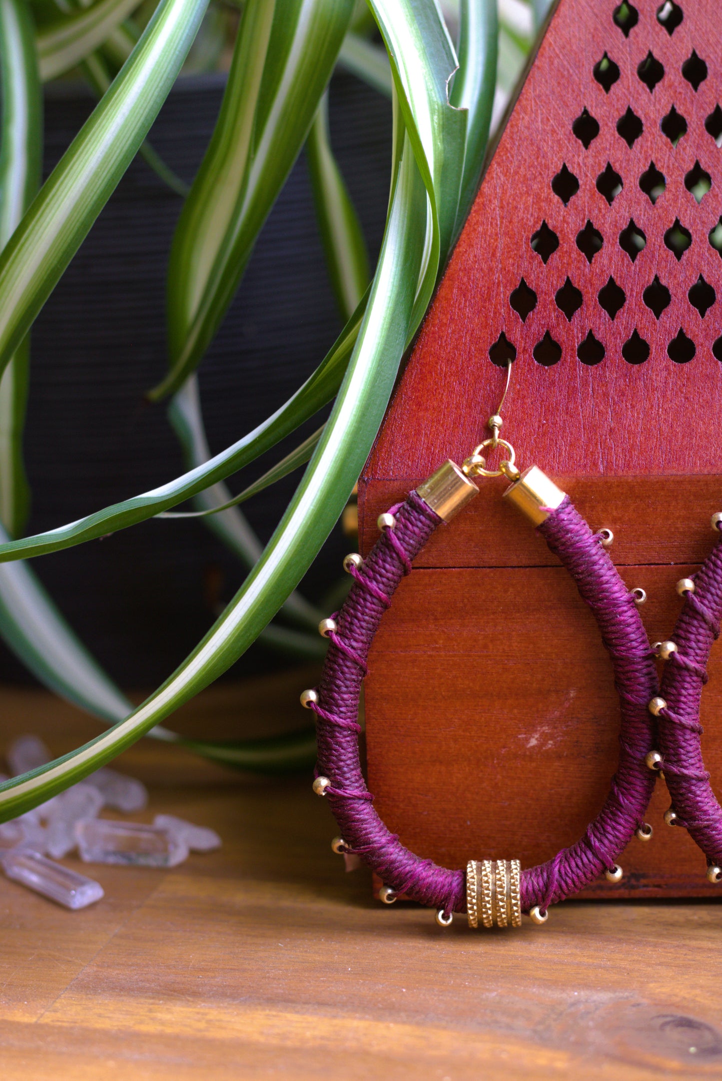 Marron earrings with beads